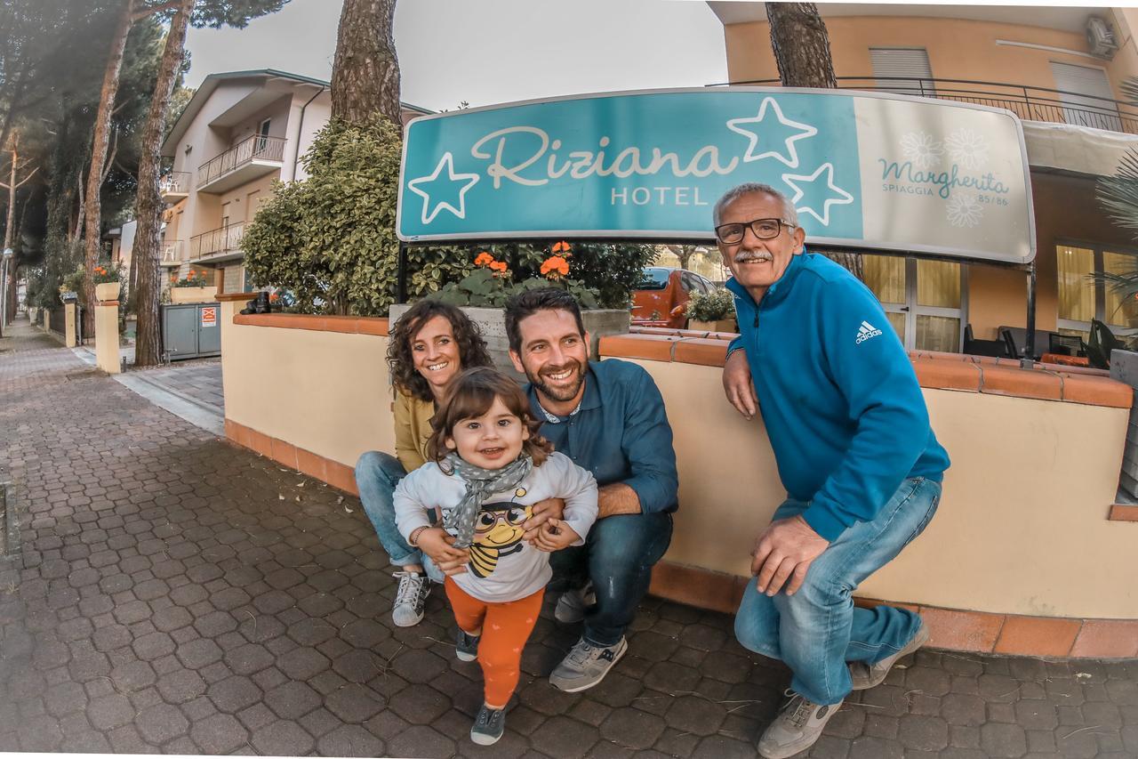 Hotel Riziana 3*